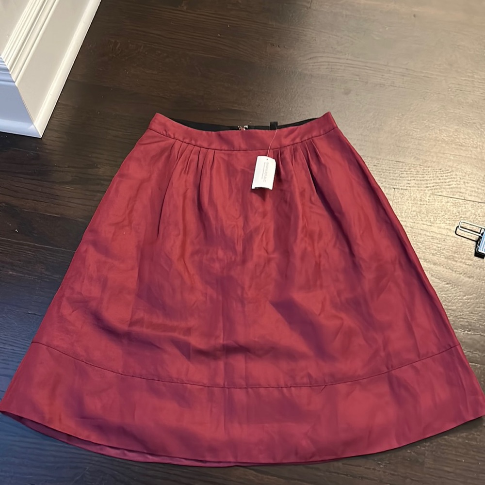 Banana Republic x Mad Men skirt, dark red - size 0. NWT.